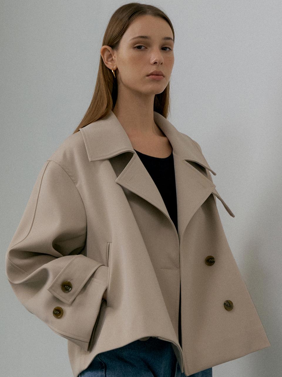 L’oiE Short Double Trench Jacket_Beige