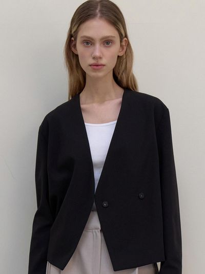 L’oiE V Neck Double Snap Jacket_Black