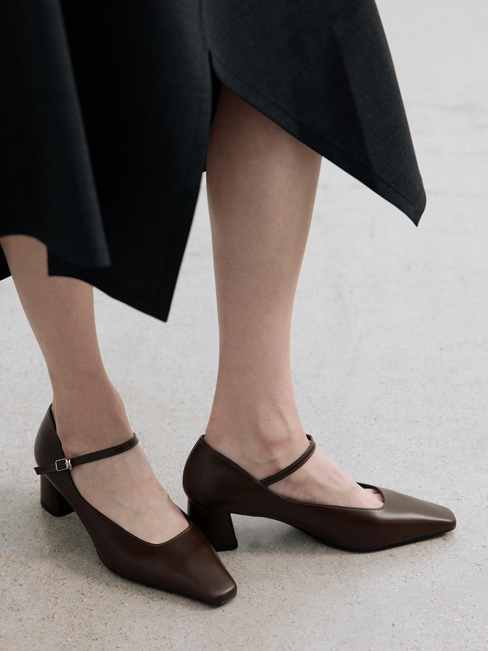 Loiret Leather Mary Jane Pump (LIR 141)
