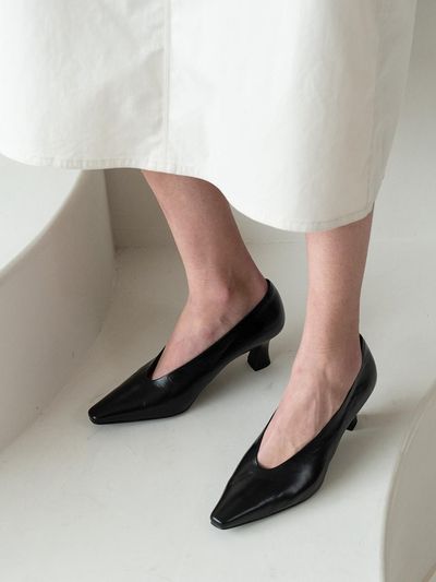 Loiret Lir 104 Pumps (6 Color)