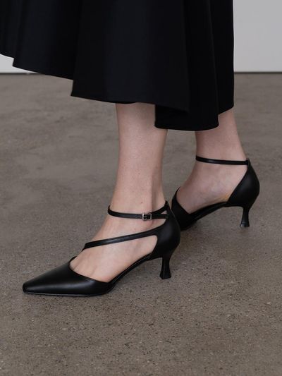 Loiret Lir 318 Pumps [Black]