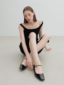 Loiret Patent Leather Semi-Square Toe Flat Shoes