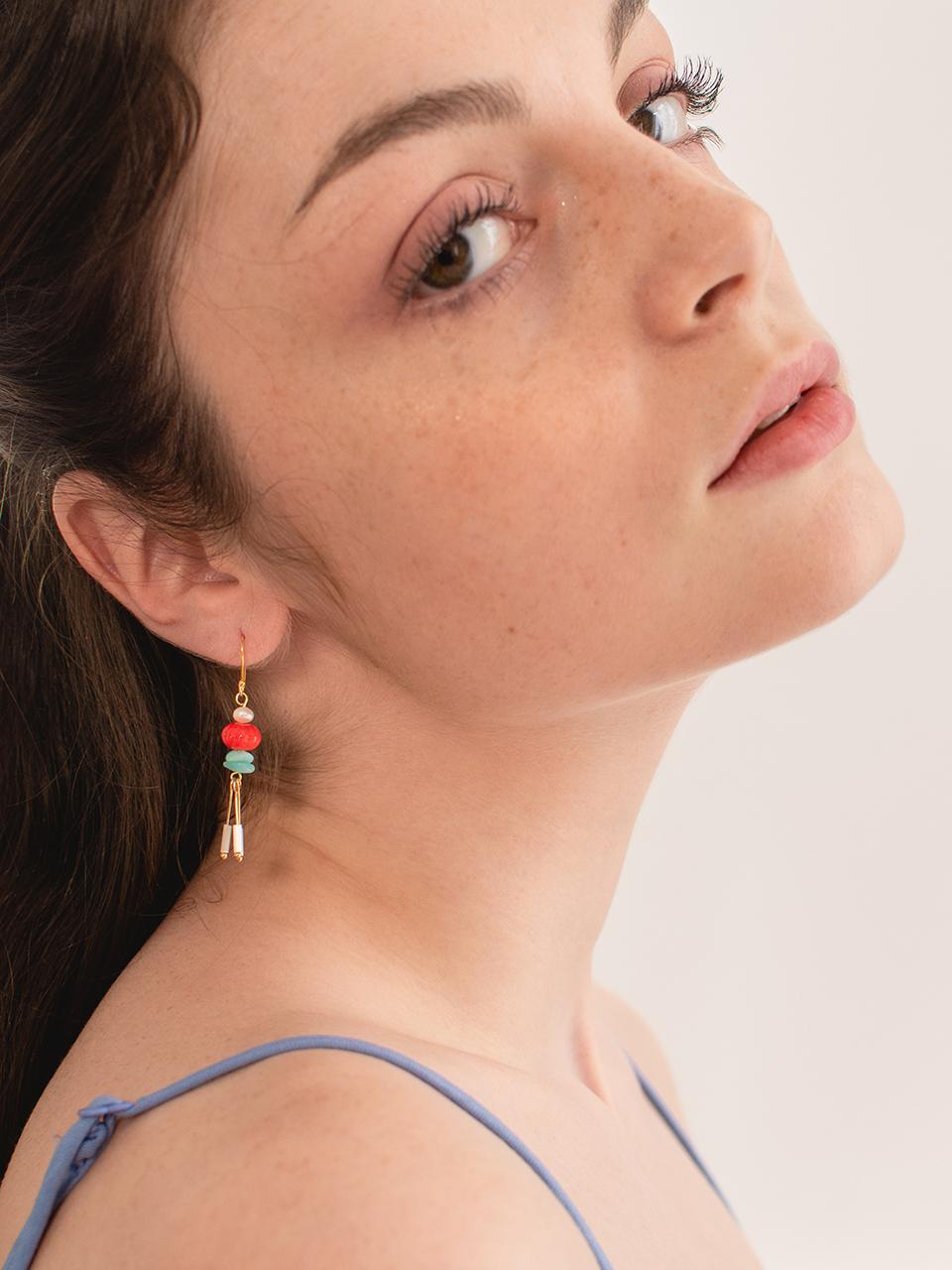 L’OMBRILLANT Glass Stone Drop Statement Earrings