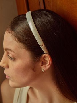 L’OMBRILLANT Heart Glitter Hairband (SILVER)