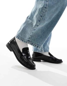 London Rebel London Rebel Sadie ruched detail loafers in patent black