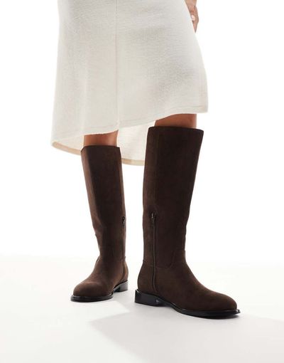 London Rebel London Rebel Scarlett refined riding boots in suedette chocolate-Brown