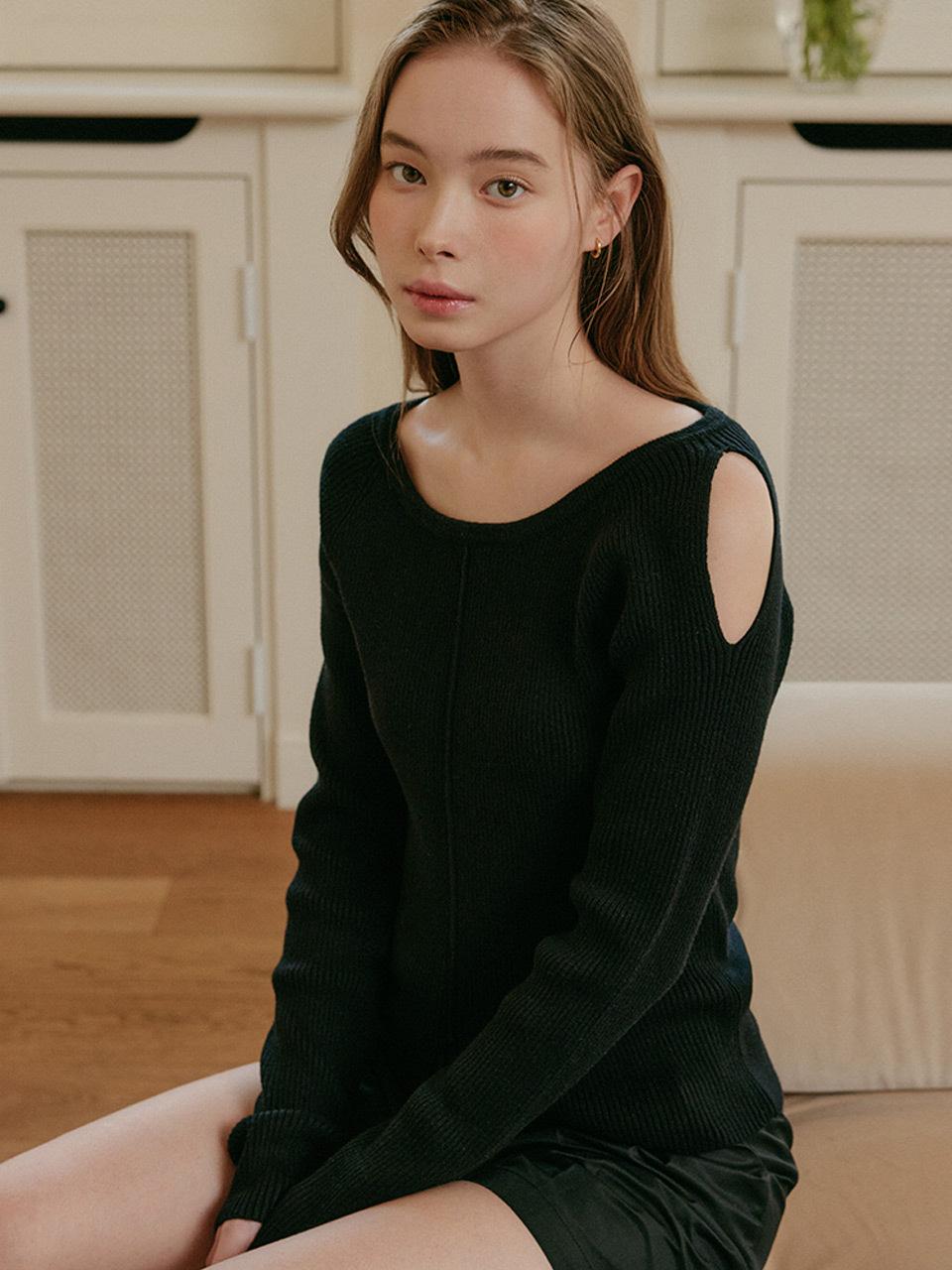 LOOKAST SOPHIA Unbalanced Cut-out Knit - BLACK