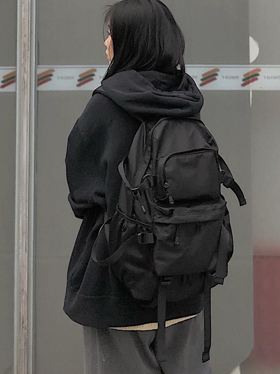 LOOKING4U Just Bag Multi Strap Cargo Backpack_Black