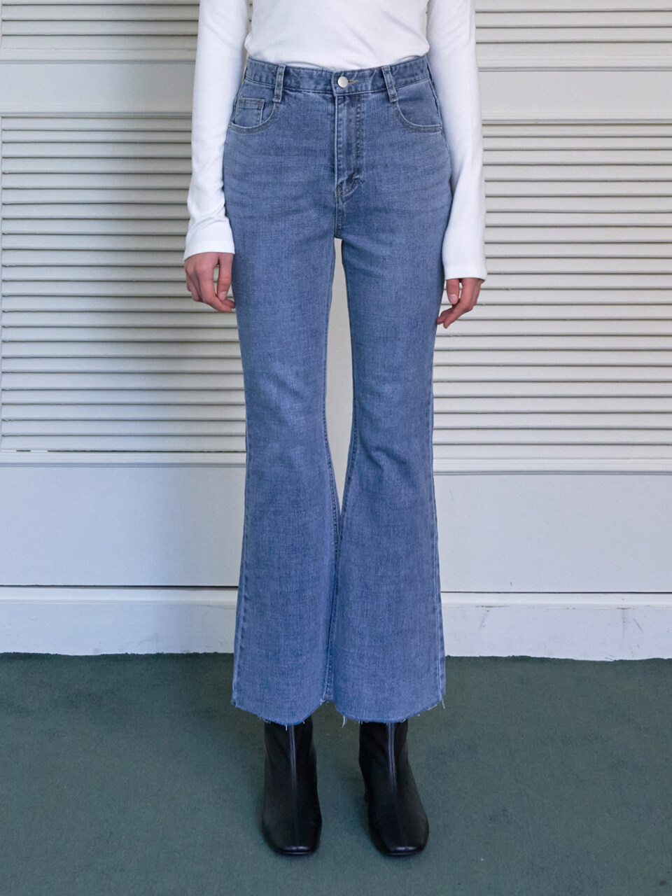 LOSSYROW Lossy Washed Bootcut Denim Pants_Blue