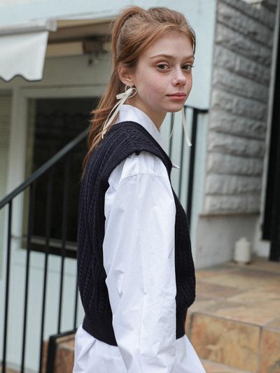 LOSSYROW Minimal Cable Vest Navy