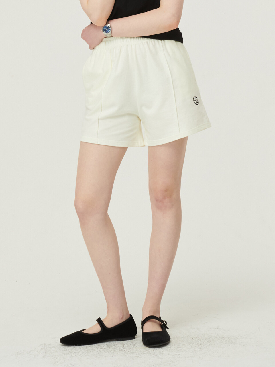 LOSSYROW Pin-tuck Logo Half Sweat Pants (Cream)