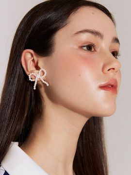 LOTS YOU lotsyou Ribbon bon Pearl Earrings [WHITE]