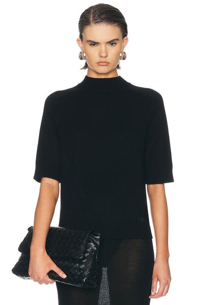 Loulou de Saison Loulou de Saison Ruth High-Neck Short Saddle-Sleeve Top