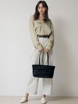 LOVE CHARM Leah Shoulder Bag - Soft Matt
