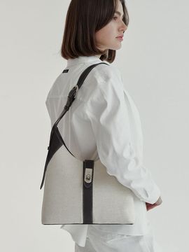 LOVE CHARM Reve Hobo_Canvas Brown