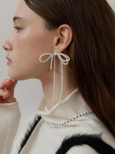 LOVE ME MONSTER Double Pearl Ribbon Earring (L244MER010)