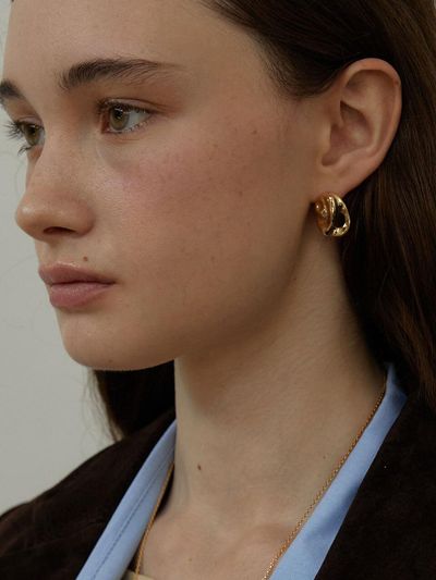LOVE ME MONSTER Oyster Earrings (L243MER020)