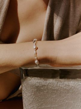 LOVE ME MONSTER Pearl and Crystal Blend Bracelet