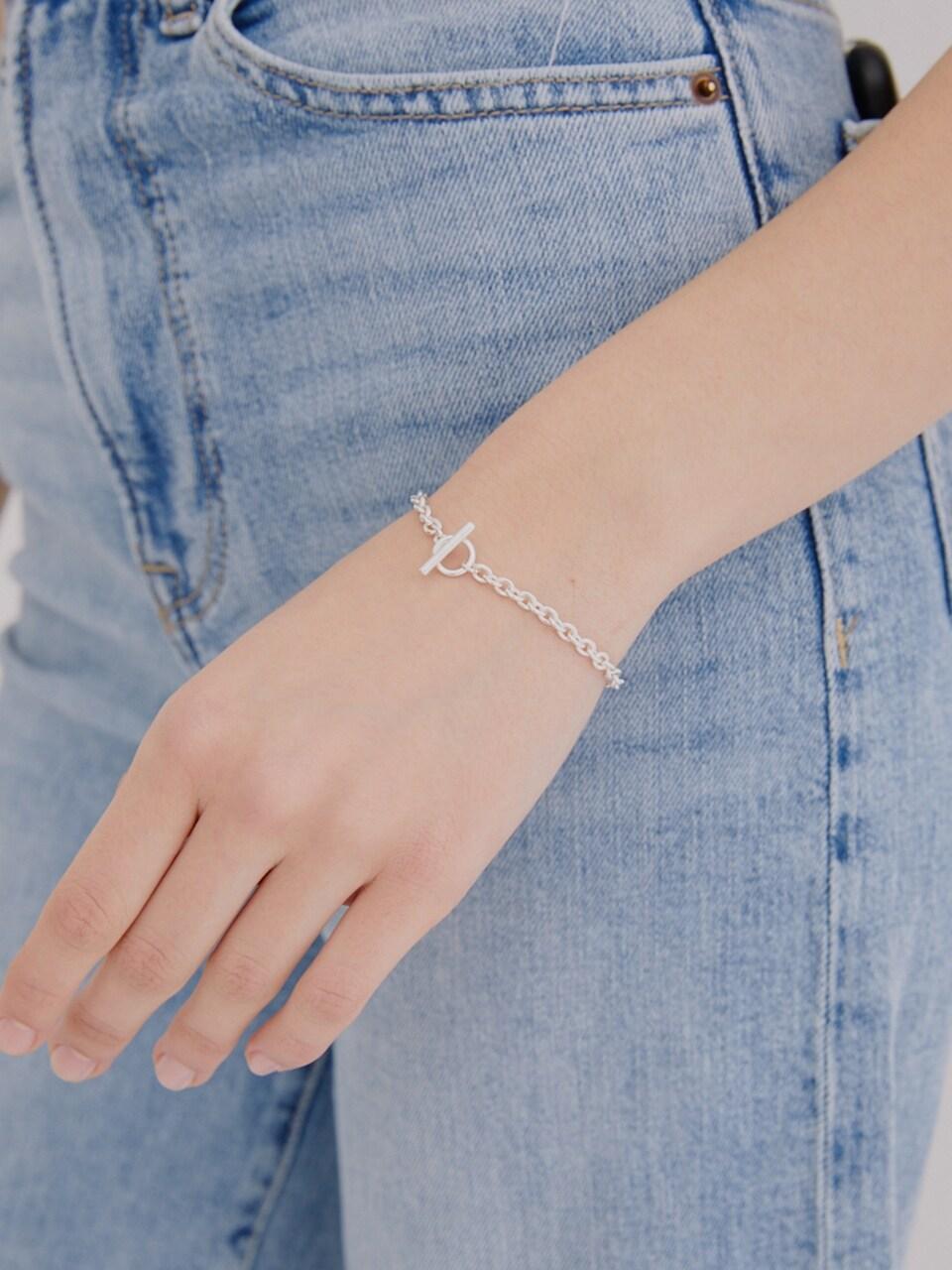 LOVE ME MONSTER Silver Bold Toggle Bracelet
