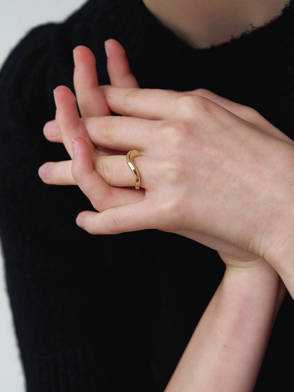 LOVE ME MONSTER Slim Wave Ring