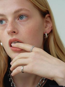 LOVE ME MONSTER [Surgical_2 SET] Cubic Silver Rings