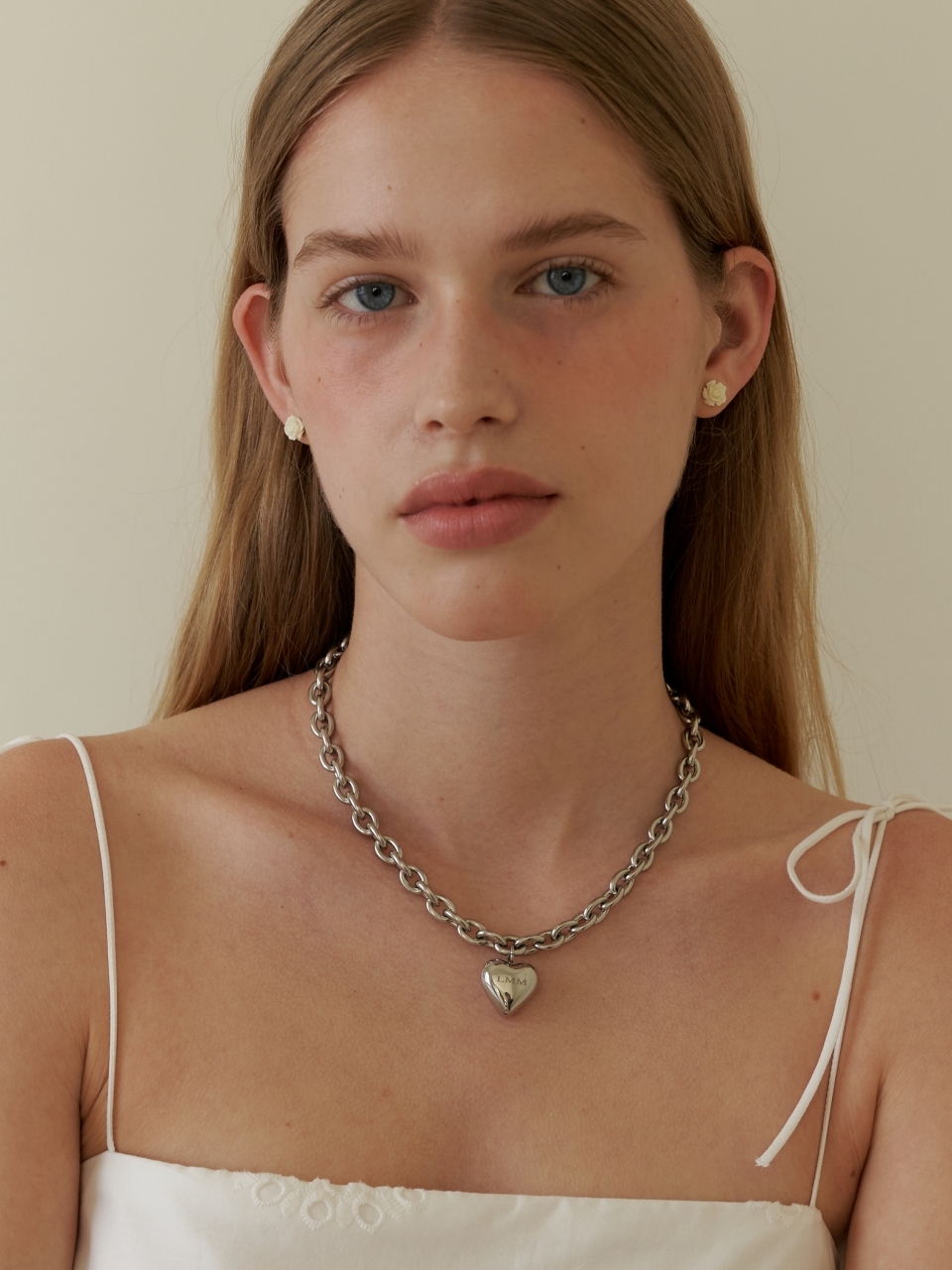 LOVE ME MONSTER [Surgical] Heart Charm Bold Chain Necklace