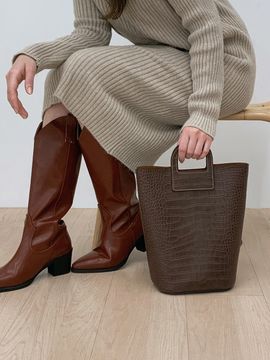 love slow stay Single Bucket Bag _ Brown