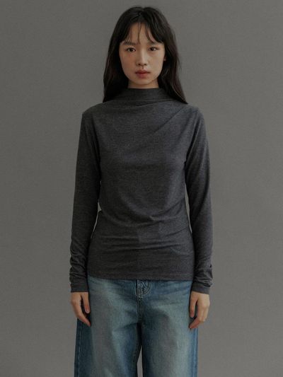 LOVE US U Nooa Shirring Polar Top (gray)