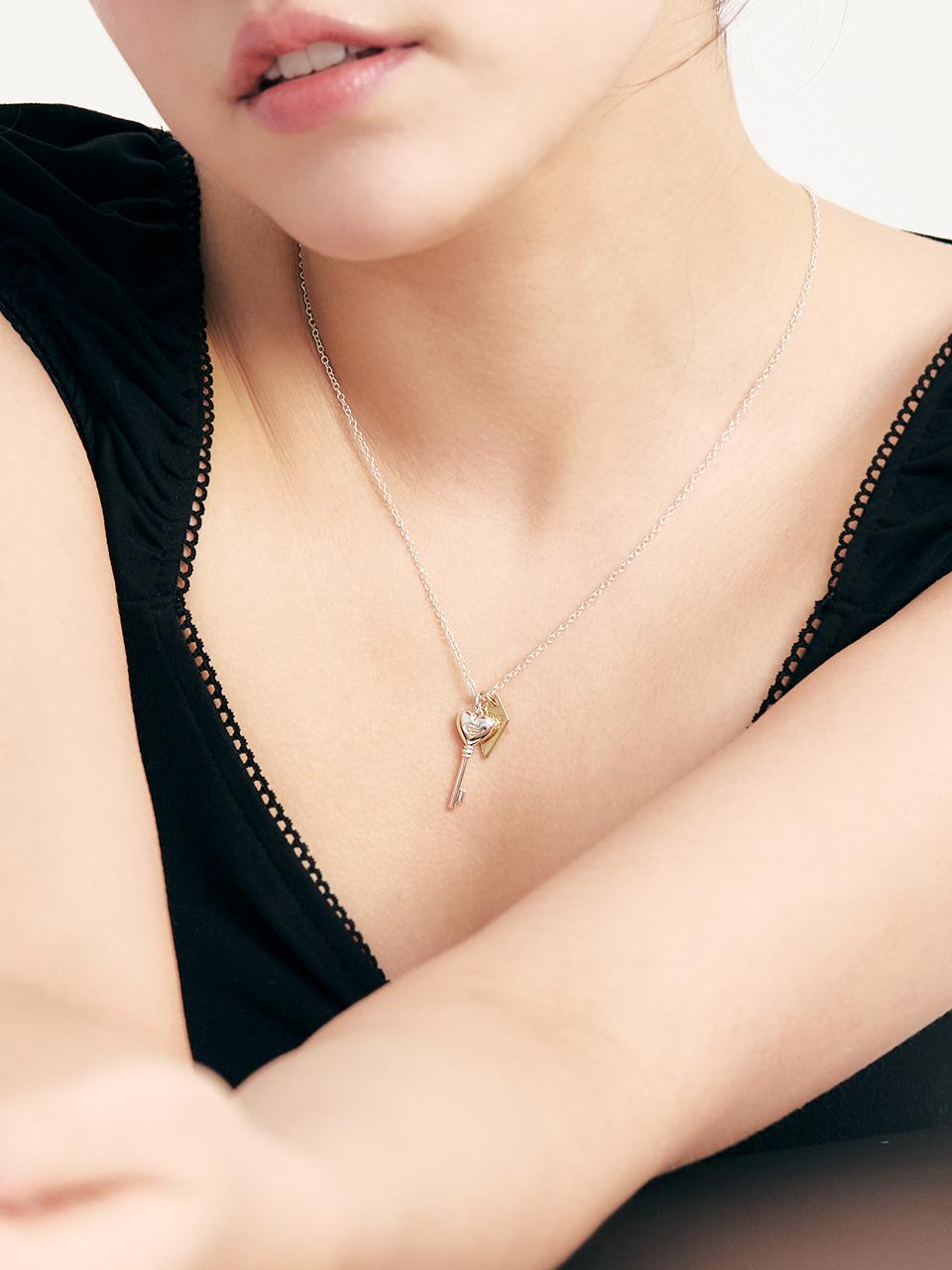 LOVEMBER Silver 925 LVM Key Necklace
