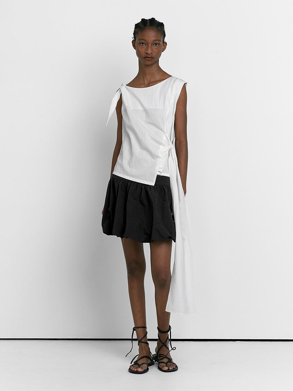 LOW TIDE BALLOON MINI SKIRT [BLACK]