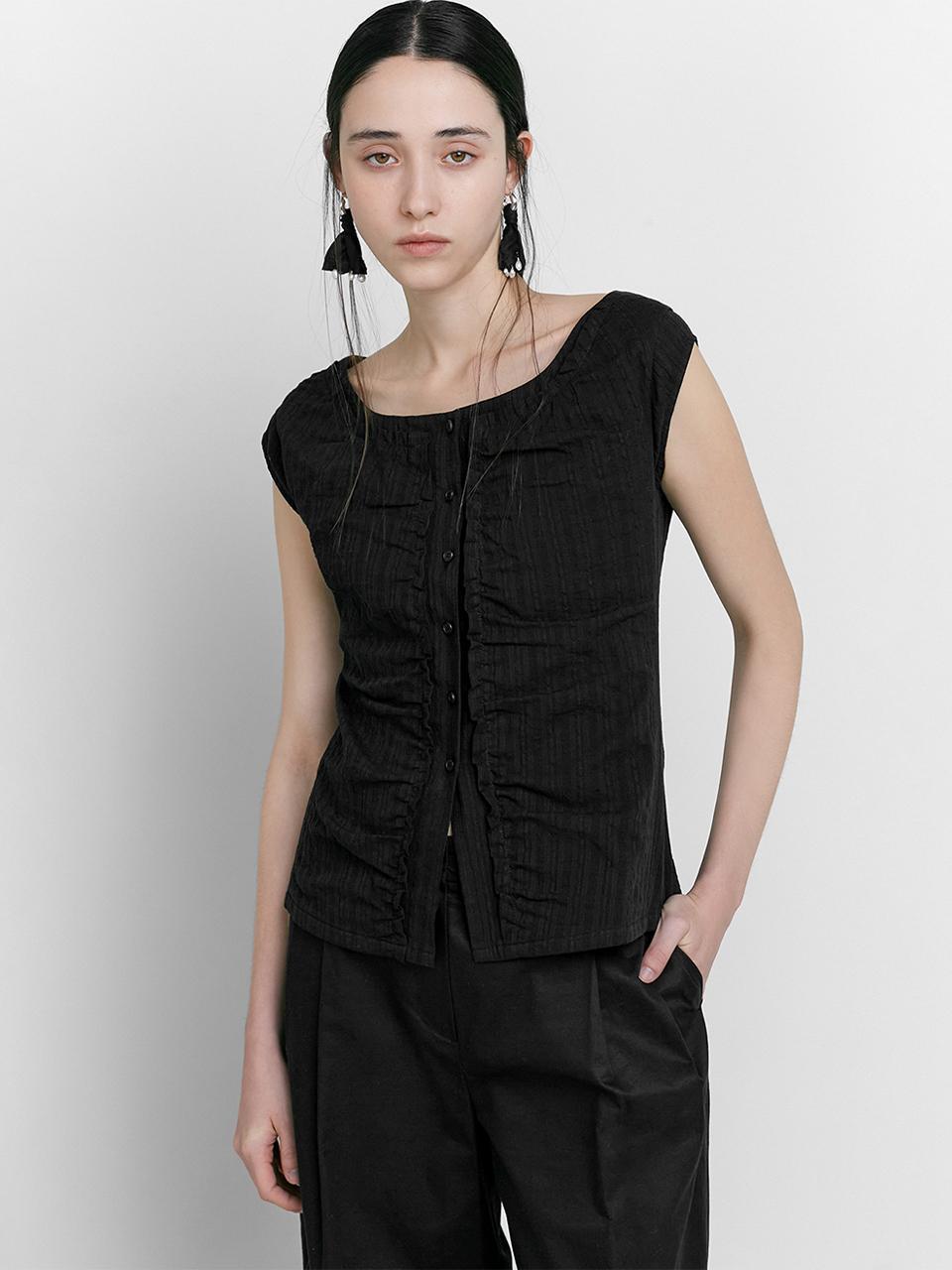 LOW TIDE SHIRRING COTTON VEST [BLACK]