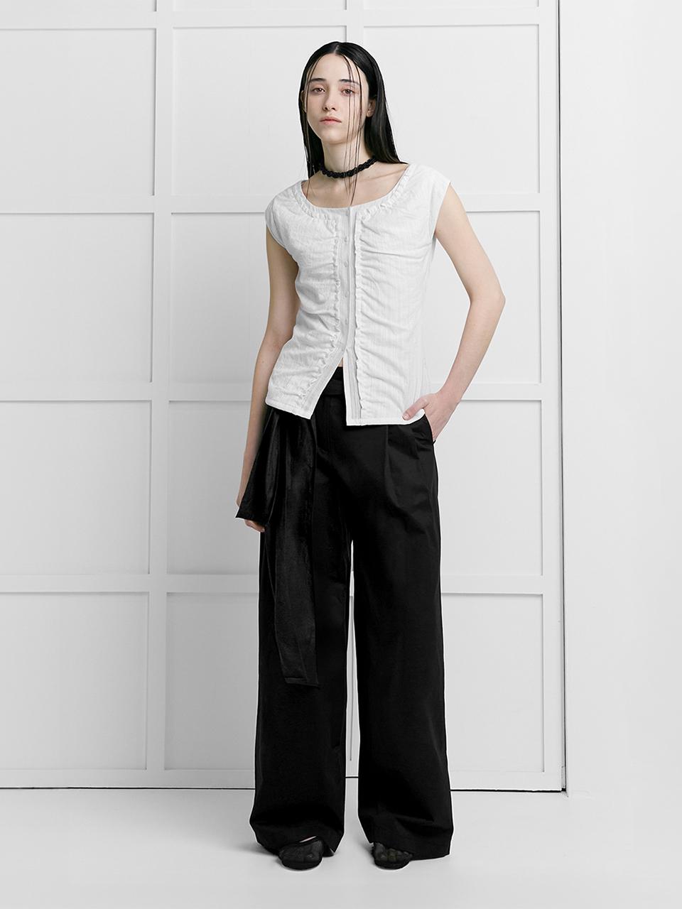 LOW TIDE SHIRRING COTTON VEST [White]