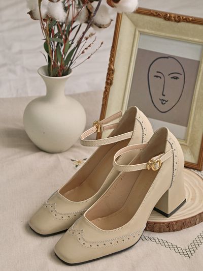 LOWFLOW 1431 Brizet Maryjane Pumps - 2color