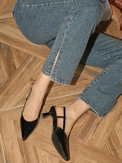 LOWFLOW Louis Slingback Heel