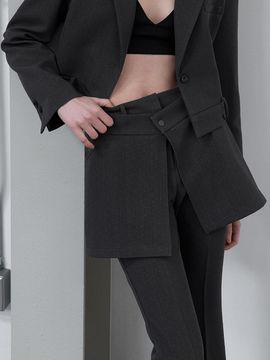LOWTEAL Layered Snap Textured Skirt [Charcoal]