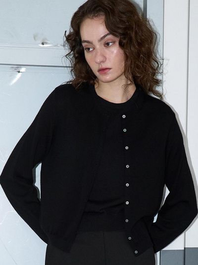 LOWTEAL Merino Wool Classic Sleeveless Set Up Cardigan [Black]