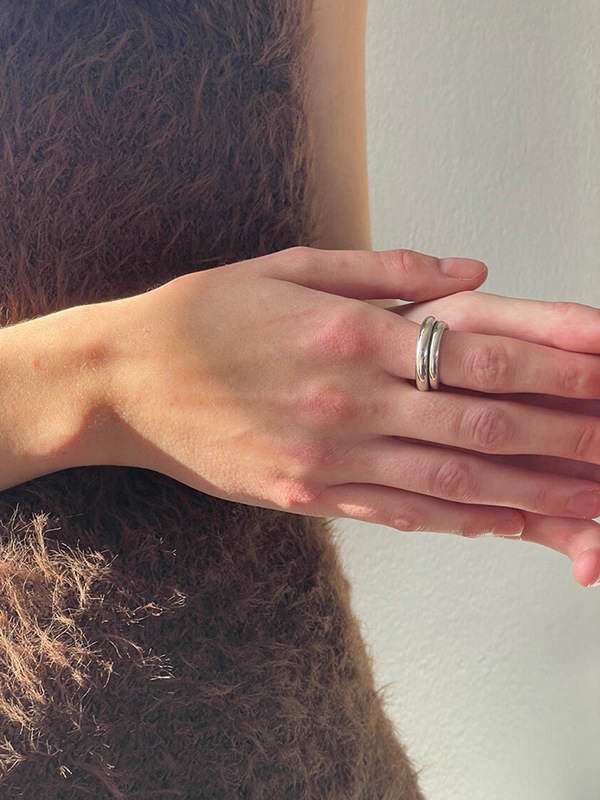LSEY Double Donut Ring_ Silver