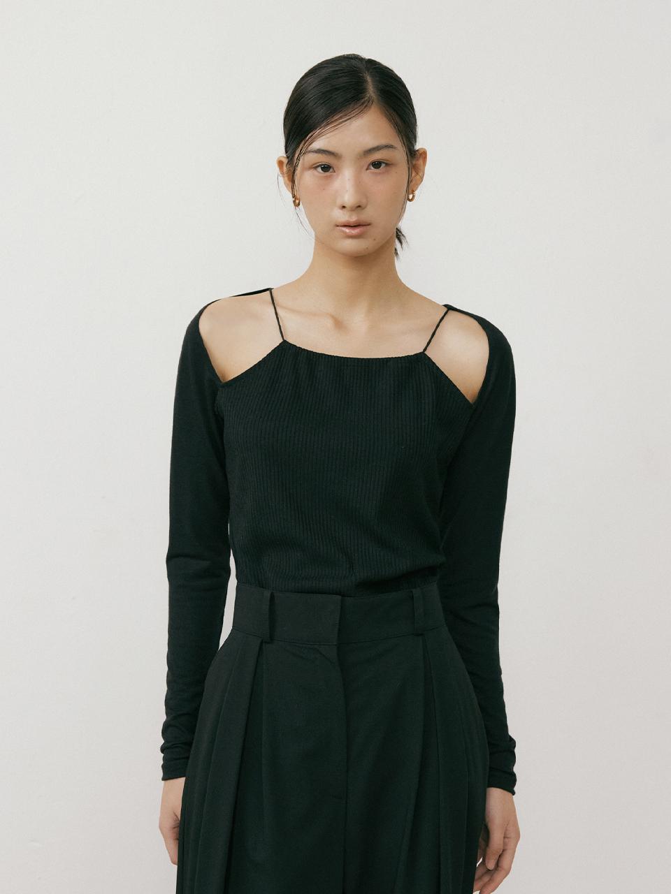 Lucirzu Strap Hole Sleeve Top_Black