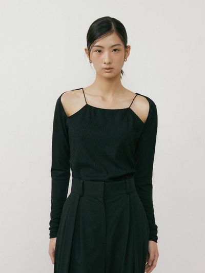 Lucirzu Strap Hole Sleeve Top_Black