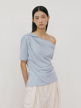 Lucirzu Unbalance Drape Sleeve Top_Sky Blue
