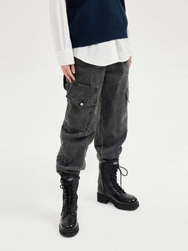 LUCKY CHOUETTE Out Pocket Asymmetrical Relaxed Jogger Denim Pants [Grey] (LFPDS25185GYX)