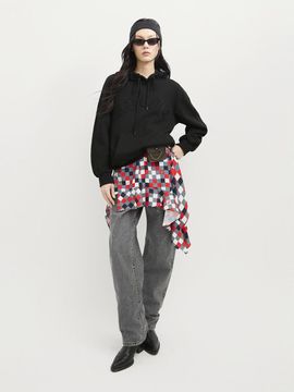 LUCKY CHOUETTE Stud Decoration Barrel Fit Denim Pants [Light Grey] (LFPDS25160GYL)