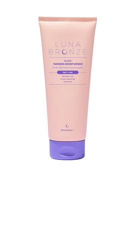 Luna Bronze Luna Bronze Glow Tanning Moisturizer.