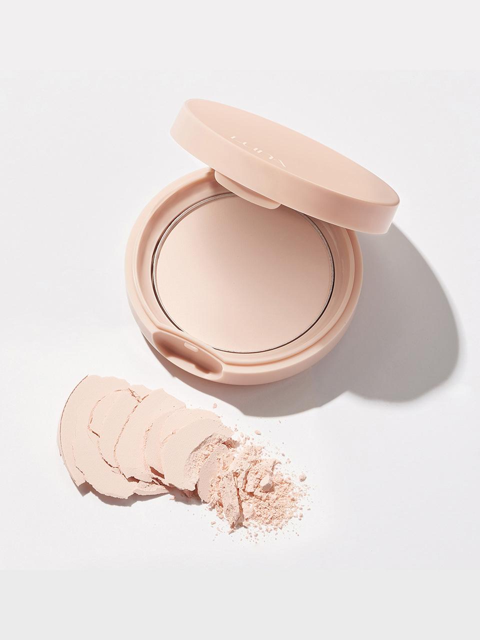 Luna Fixer powder pact