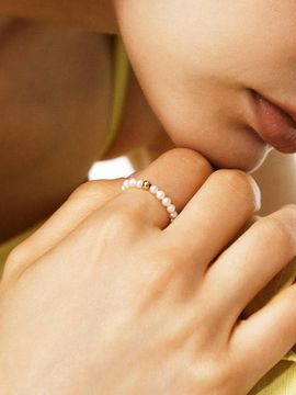 LUNNE 14k Freshwater Pearl Gold Ball Ring (LFR03)