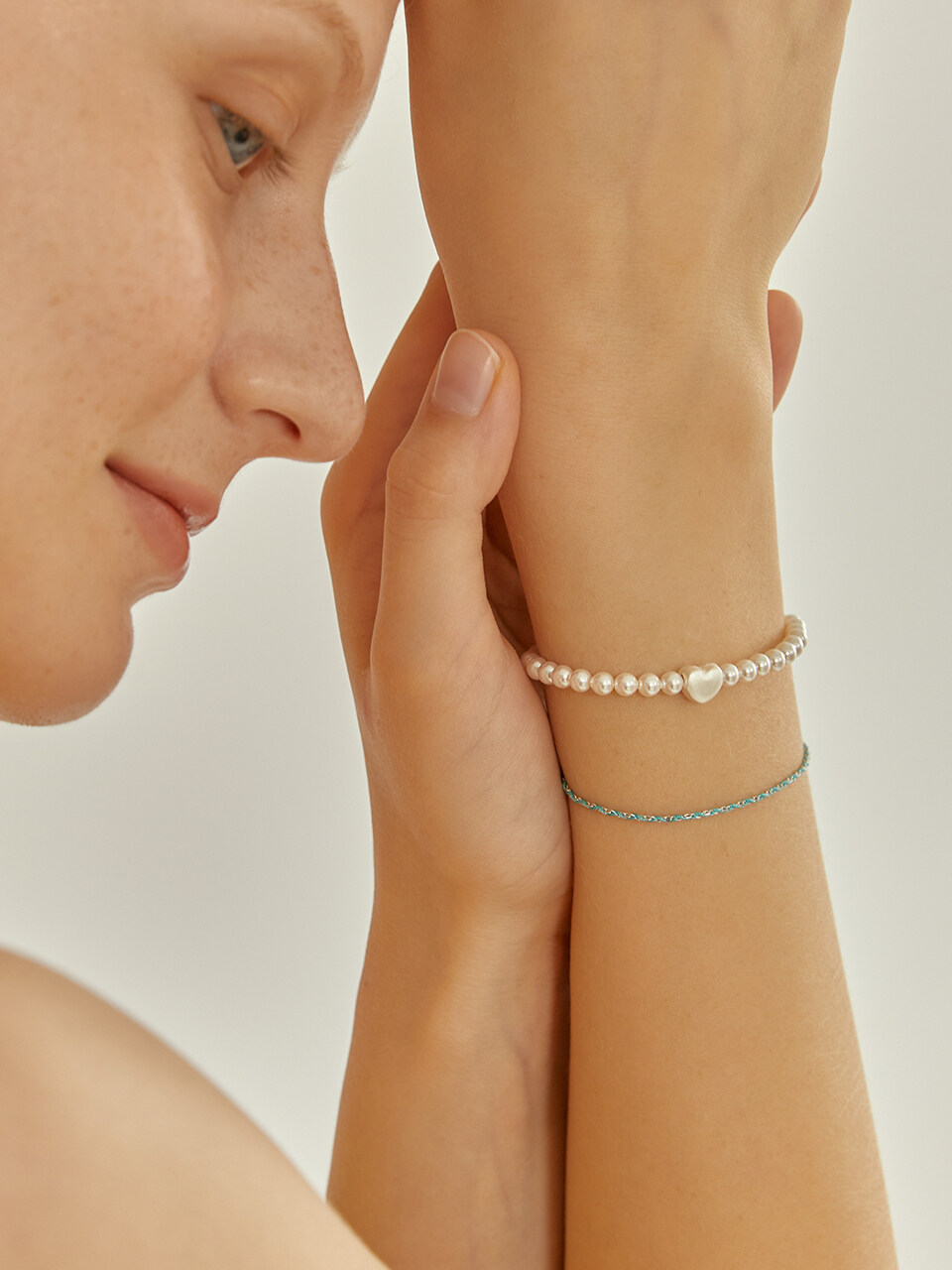 LUNNE Silver 4mm Swarovski Pearl Heart Bracelet #LSB01