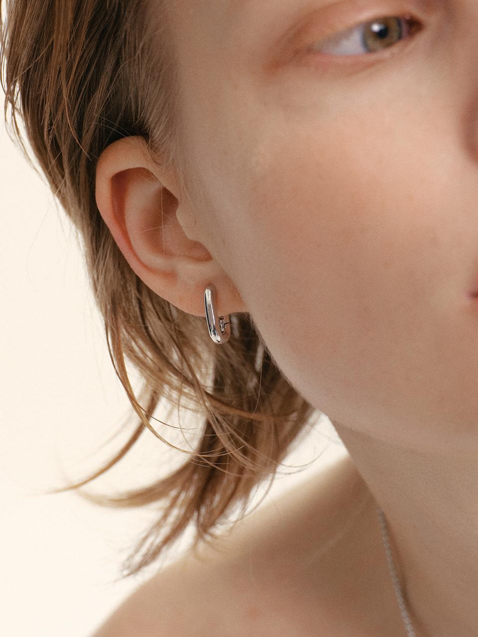 LUNNE Silver 925 Arc Oval One-Touch Earrings (#LSE103)
