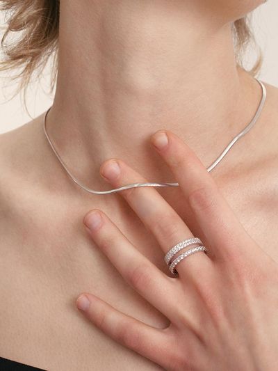 LUNNE Silver 925 Sleek Flat Embossed Texture Necklace (#LSN67)