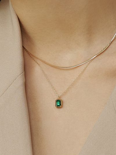 LUNNE Square Marquise Emerald Necklace LFN01
