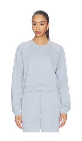 LUNYA LUNYA Silksweats Lightweight Reversible Slim Fit Raglan Sweatshirt